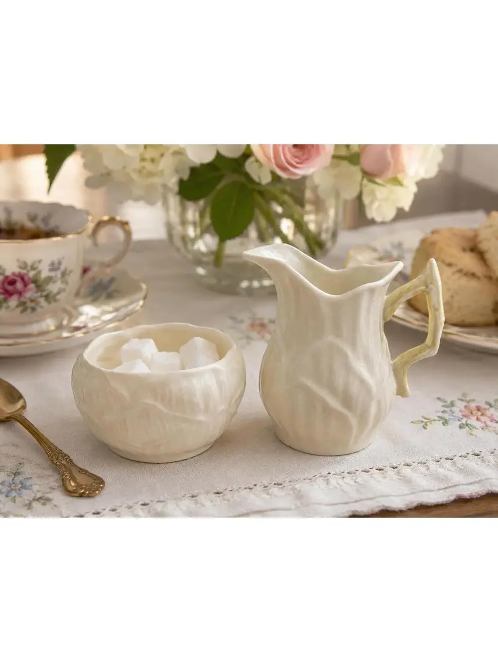 Vintage Belleek Irish Porcelain Lily Pattern Creamer & Sugar Bowl Set Ivory
